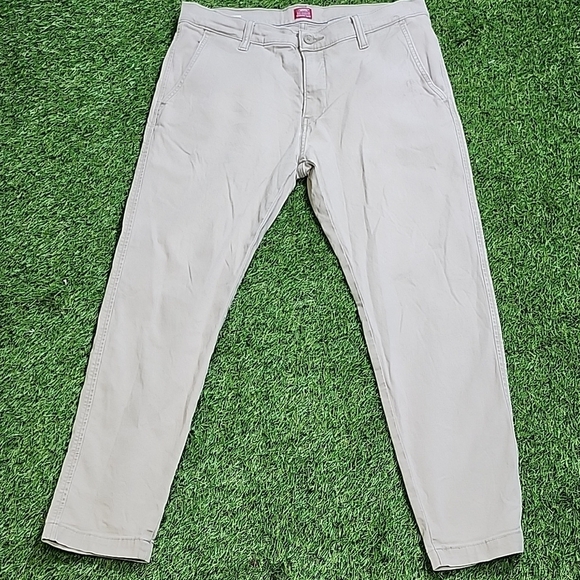 Levi's Men's Light Gray Chinos Vintage - Picture 4 of 7